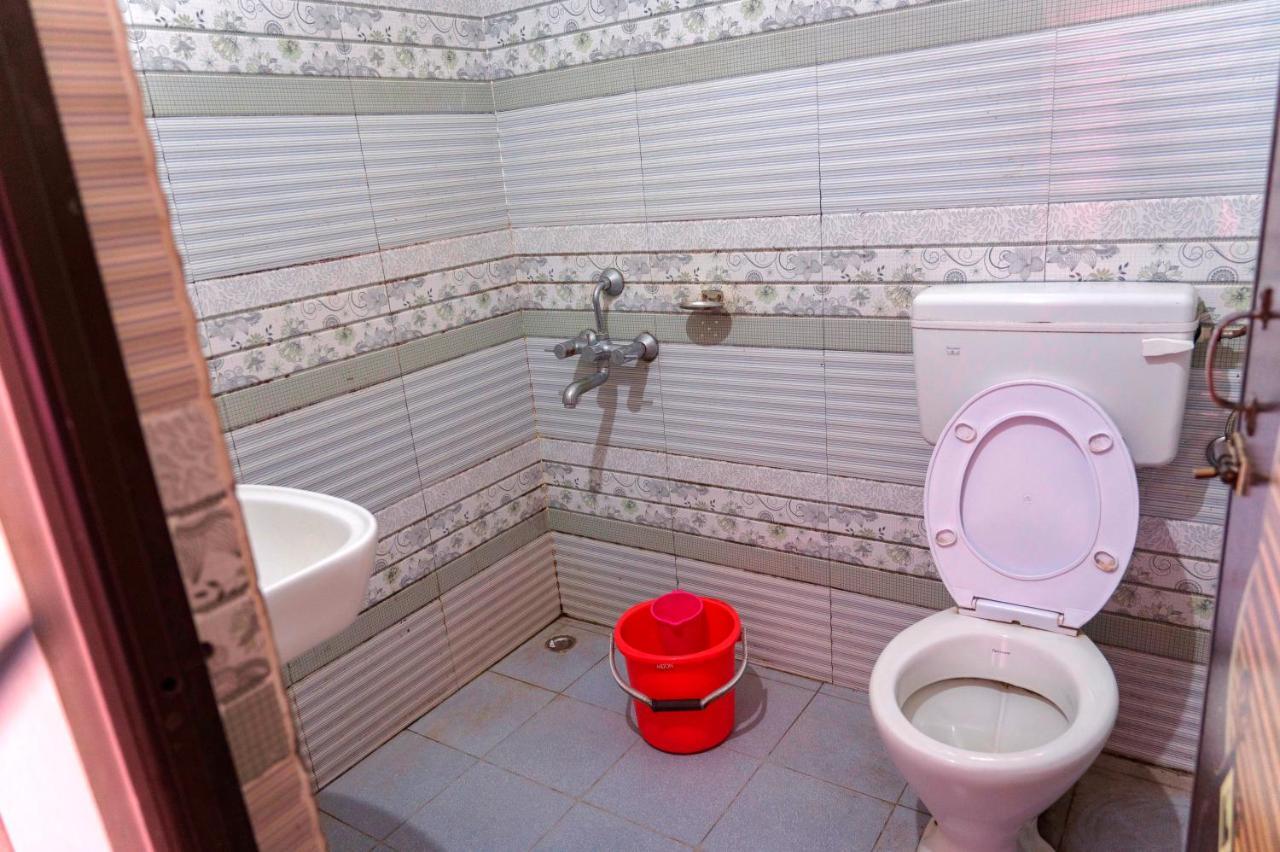 Jrb Residency Bed and Breakfast Dibrugarh Exteriör bild
